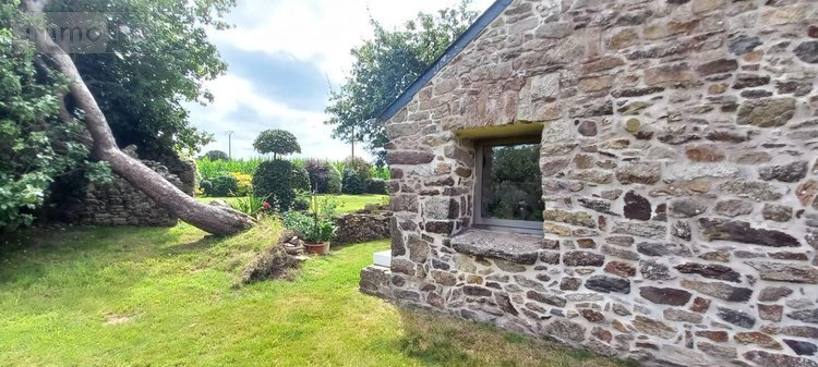 Maison a vendre Plouvien 29860 Finistère 133 m2 7 pièces 357000 euros