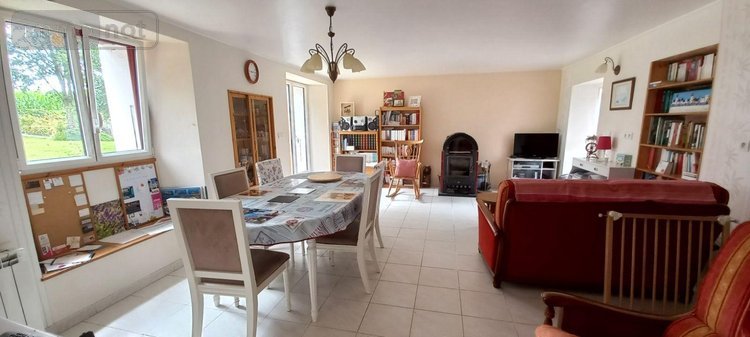 Maison a vendre Plouvien 29860 Finistère 133 m2 7 pièces 357000 euros
