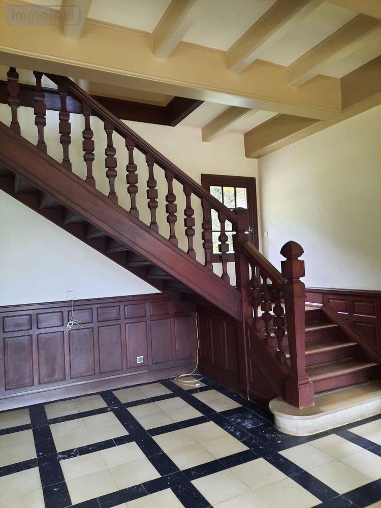 propriete a vendre Vailly-sur-Aisne 02370 Aisne 200 m2 10 pièces 252000 euros