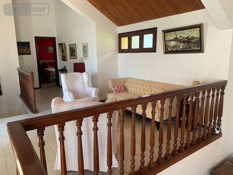 Maison a vendre La-Montagne 97417 Réunion 350 m2 6 pièces 998900 euros
