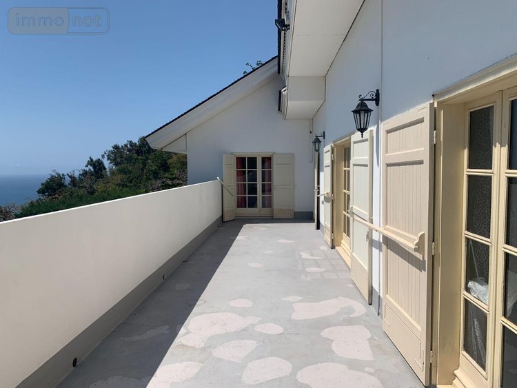 Maison a vendre La-Montagne 97417 Réunion 350 m2 6 pièces 998900 euros