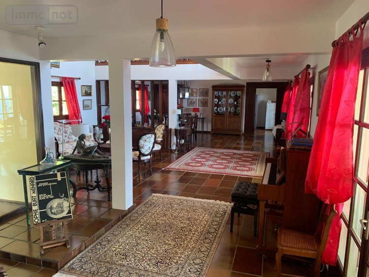 Maison a vendre La-Montagne 97417 Réunion 350 m2 6 pièces 998900 euros