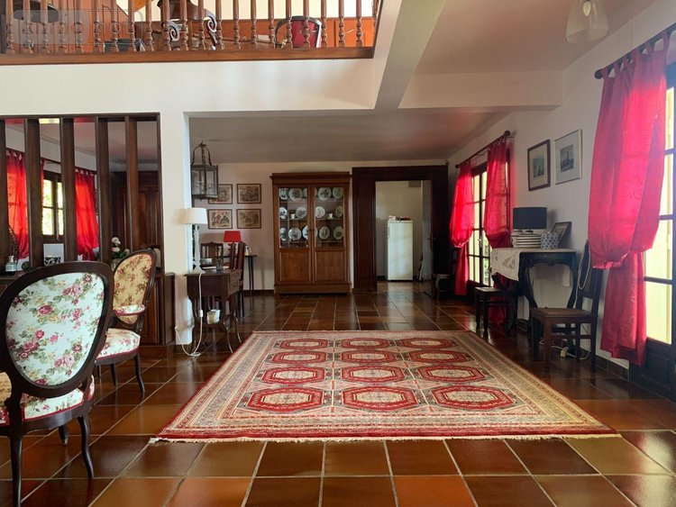 Maison a vendre La-Montagne 97417 Réunion 350 m2 6 pièces 998900 euros