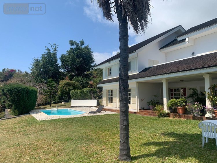 Maison a vendre La-Montagne 97417 Réunion 350 m2 6 pièces 998900 euros