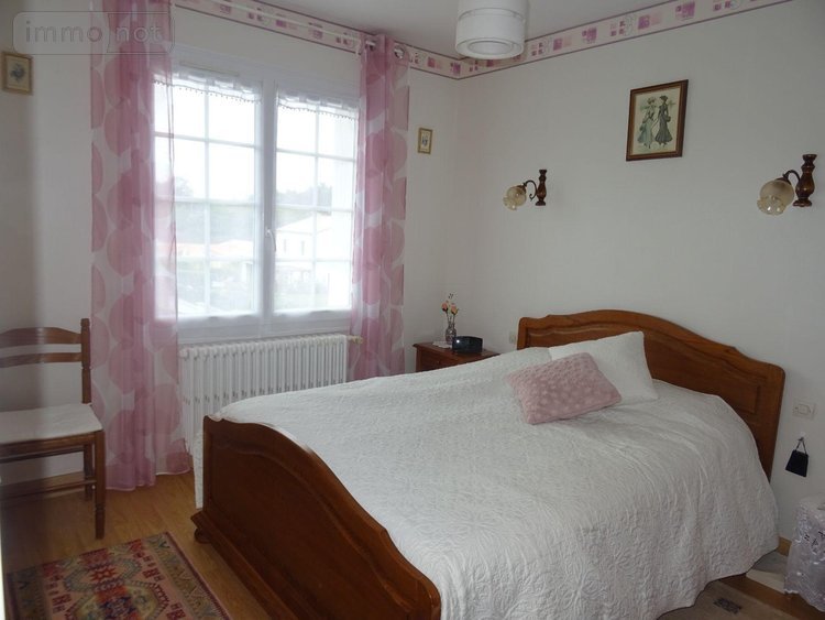 Maison a vendre Chauvigny 86300 Vienne 109 m2 4 pièces 197980 euros