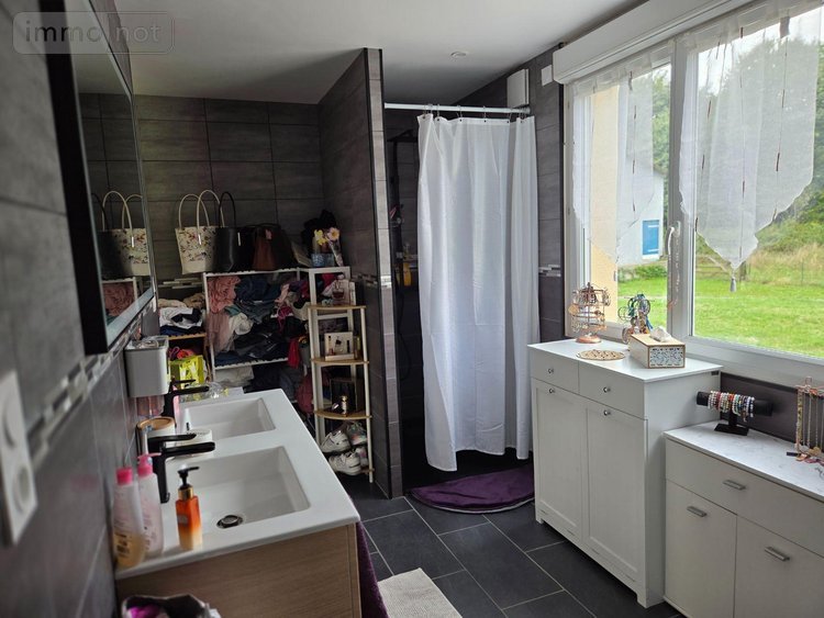 propriete a vendre Hambers 53160 Mayenne 144 m2 5 pièces 208000 euros
