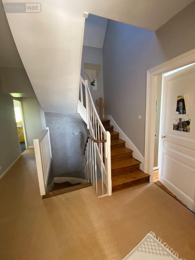 Maison a vendre Vesoul 70000 Haute-Saône 195 m2 10 pièces 421600 euros