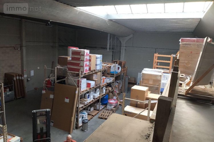 Location fonds et murs commerciaux Terdeghem 59114 Nord 630 m2  4475 euros