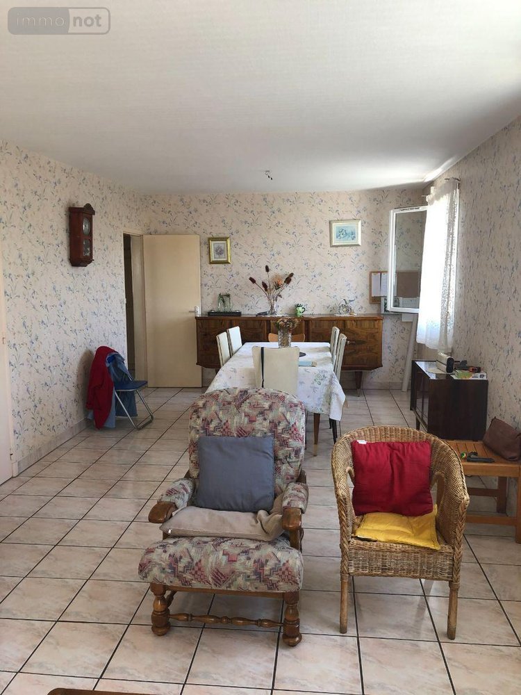 Maison a vendre Mauriac 15200 Cantal 105 m2  108120 euros