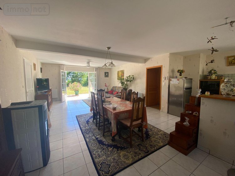 Maison a vendre Salins 15200 Cantal 105 m2  190800 euros