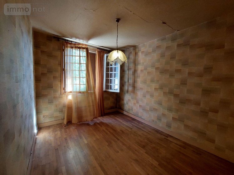 Maison a vendre Cours-de-Pile 24520 Dordogne 93 m2 7 pièces 138600 euros