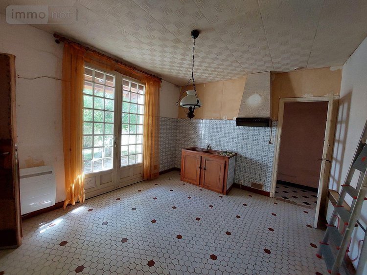 Maison a vendre Cours-de-Pile 24520 Dordogne 93 m2 7 pièces 138600 euros