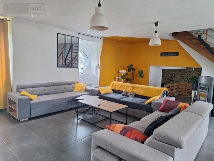 Maison a vendre Ernée 53500 Mayenne 296 m2 8 pièces 336000 euros