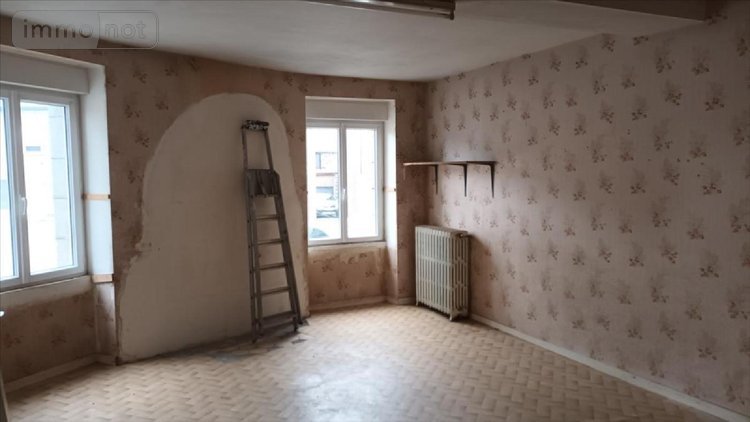 Maison a vendre La Croixille 53380 Mayenne 148 m2 6 pièces 105000 euros