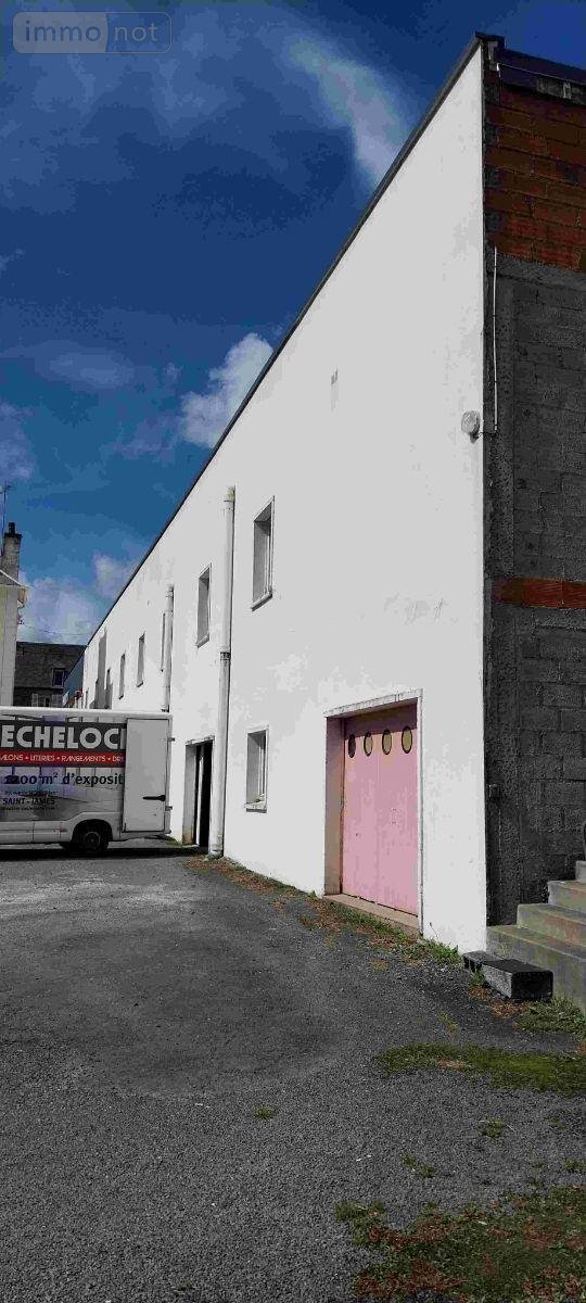 Fonds et murs commerciaux a vendre Saint-James 50240 Manche 1130 m2  243800 euros
