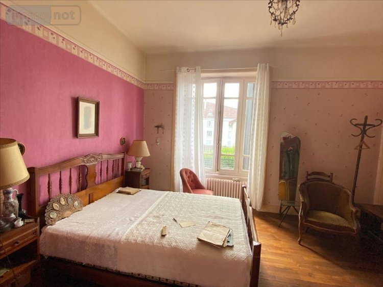 Maison a vendre Aurillac 15000 Cantal 196 m2 7 pièces 201400 euros