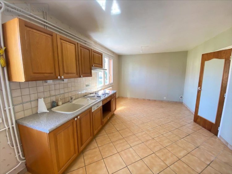 Maison a vendre Arpajon-sur-Cère 15130 Cantal 130 m2 4 pièces 153700 euros