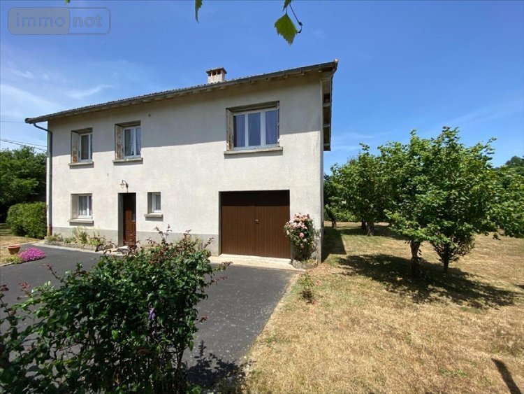 Maison a vendre Glénat 15150 Cantal 100 m2 5 pièces 106000 euros