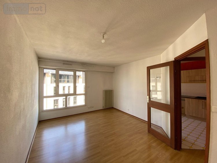 Appartement a vendre Aurillac 15000 Cantal 66 m2 3 pièces 127200 euros