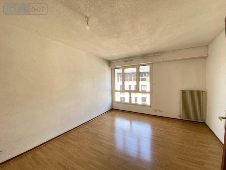 Appartement a vendre Aurillac 15000 Cantal 66 m2 3 pièces 127200 euros