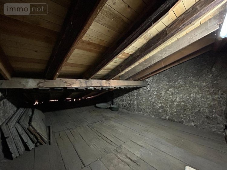 Immeuble a vendre Aurillac 15000 Cantal 374 m2  254400 euros