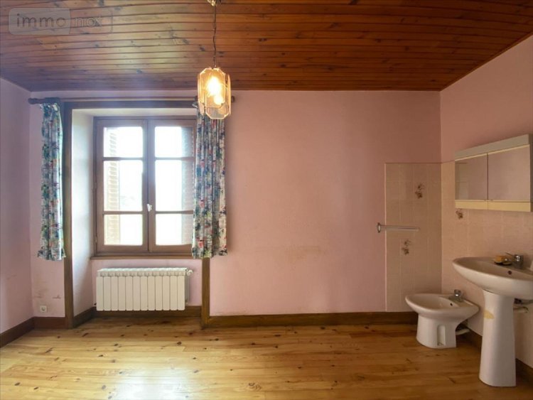 Maison a vendre Ladinhac 15120 Cantal 99 m2 6 pièces 159000 euros
