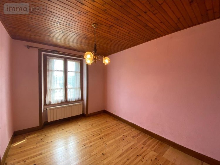 Maison a vendre Ladinhac 15120 Cantal 99 m2 6 pièces 159000 euros