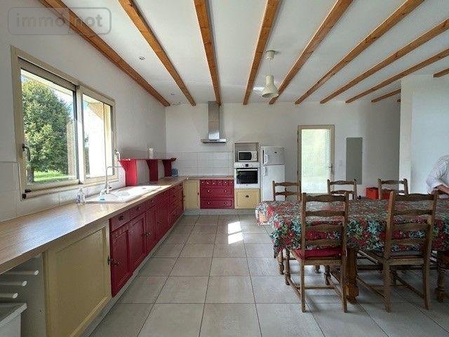 Maison a vendre Baugé-en-Anjou 49150 Maine-et-Loire 139 m2 7 pièces 287375 euros