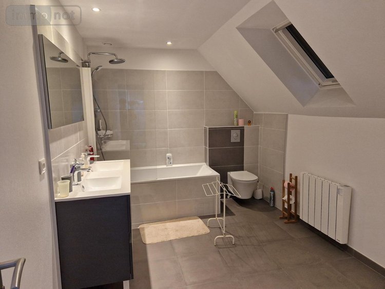 Maison a vendre Châteaugiron 35410 Ille-et-Vilaine 123 m2 6 pièces 338600 euros