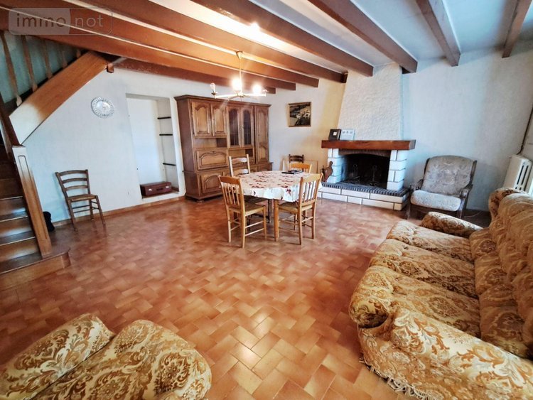 Maison a vendre Landrais 17290 Charente-Maritime 140 m2 6 pièces 200000 euros