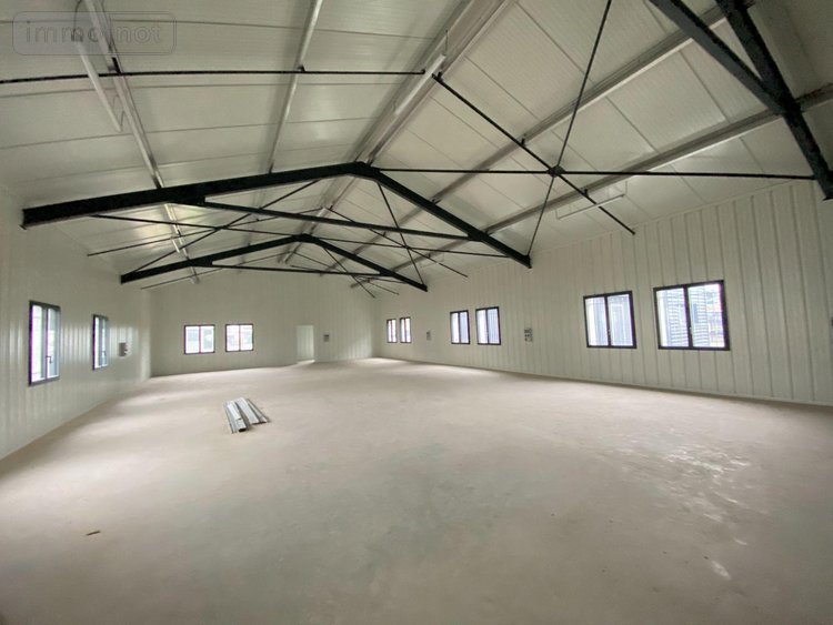 Immeuble a vendre Bruges 33520 Gironde 352 m2  714000 euros