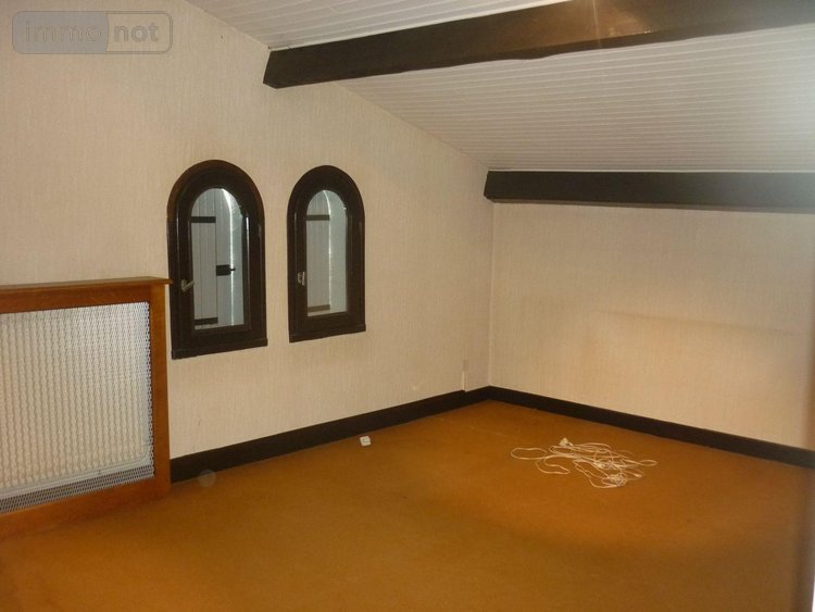 Maison a vendre Issoire 63500 Puy-de-Dôme 186 m2 9 pièces 269100 euros