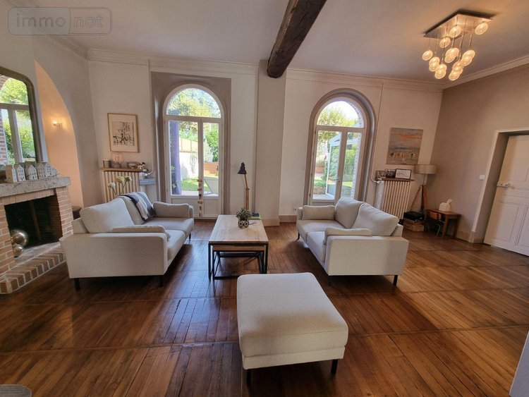 Maison a vendre Romorantin-Lanthenay 41200 Loir-et-Cher 217 m2 10 pièces 337280 euros