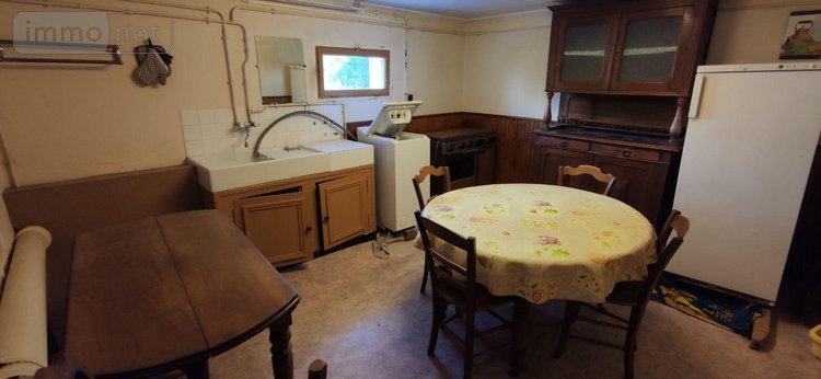 Maison a vendre Mehun-sur-Yèvre 18500 Cher 79 m2 4 pièces 94320 euros