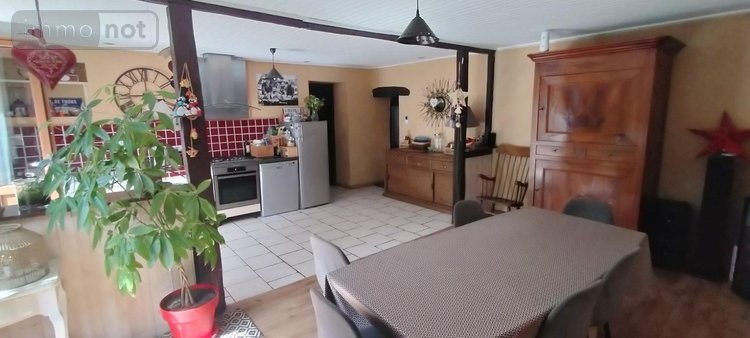 Maison a vendre Lezay 79120 Deux-Sèvres 142 m2 5 pièces 172000 euros