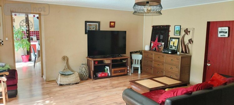 Maison a vendre Lezay 79120 Deux-Sèvres 142 m2 5 pièces 172000 euros