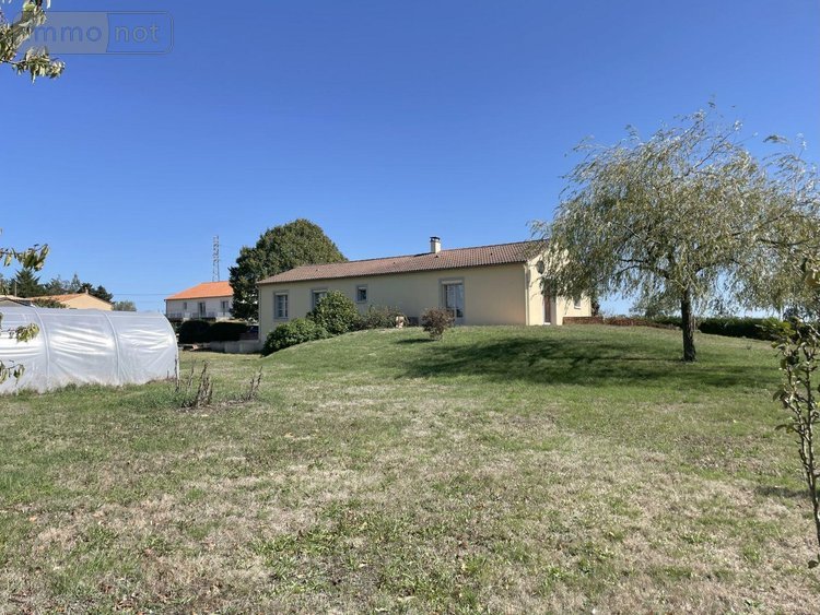 Maison a vendre Argentonnay 79150 Deux-Sèvres 114 m2 5 pièces 179350 euros