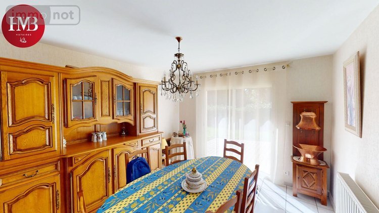 Maison a vendre Arpajon-sur-Cère 15130 Cantal 105 m2 8 pièces 265200 euros