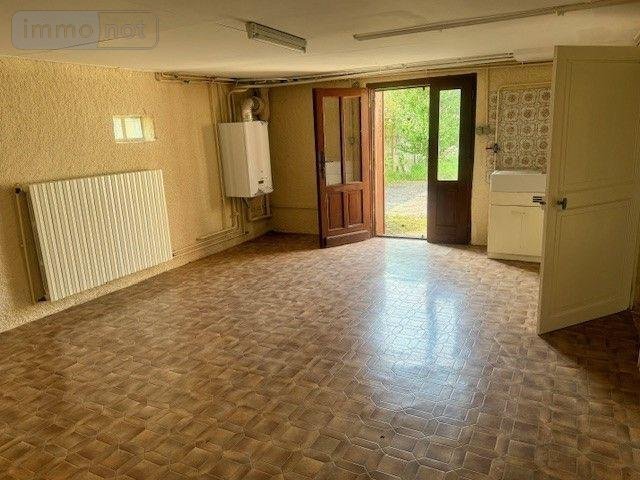 Maison a vendre Saint-Amand-Montrond 18200 Cher 56 m2 2 pièces 59000 euros