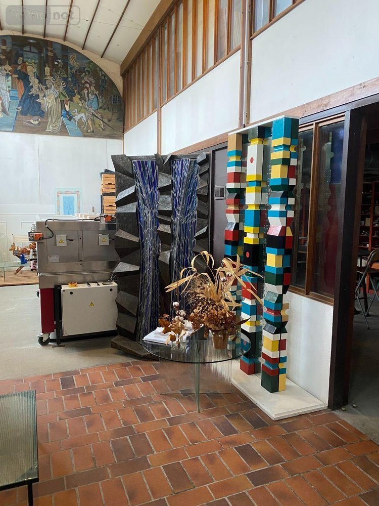 Immeuble a vendre Thivars 28630 Eure-et-Loir 250 m2  166400 euros