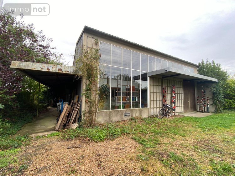 Immeuble a vendre Thivars 28630 Eure-et-Loir 250 m2  166400 euros