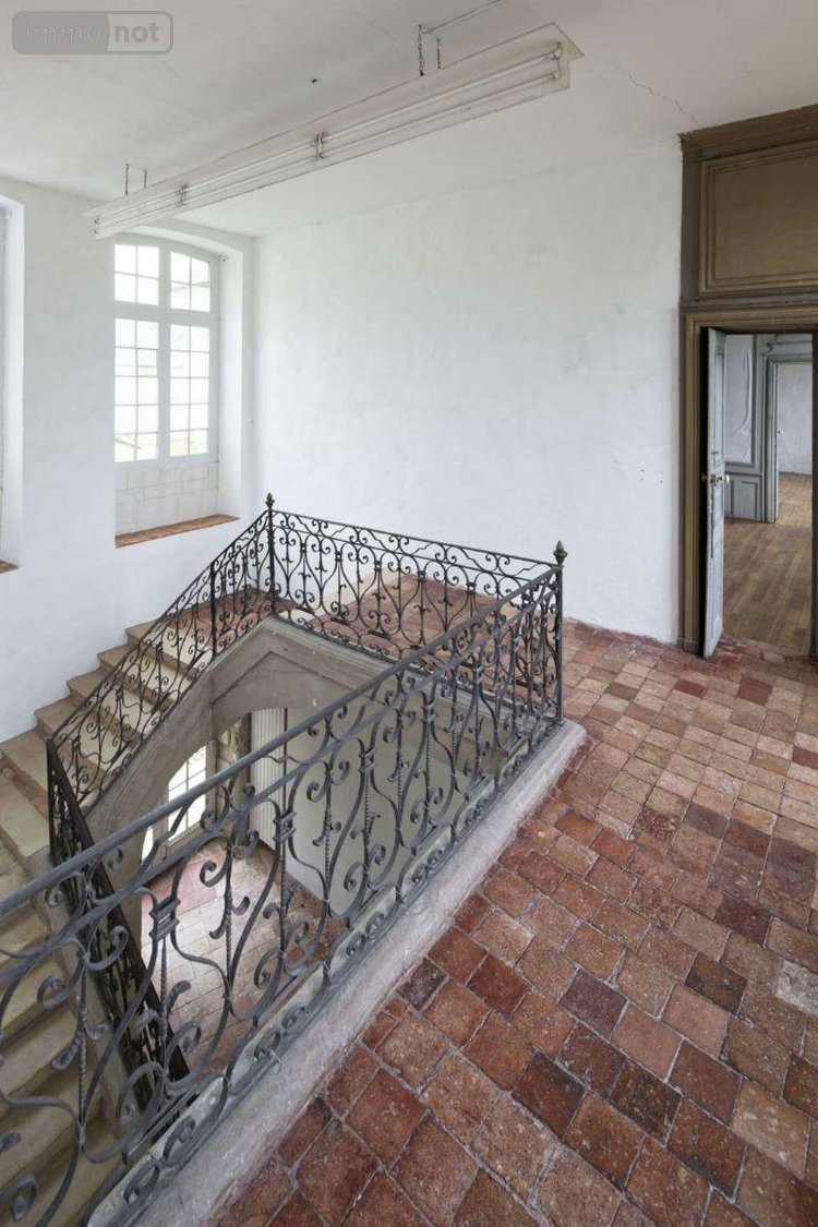 Maison a vendre La Flèche 72200 Sarthe 350 m2 13 pièces 503040 euros