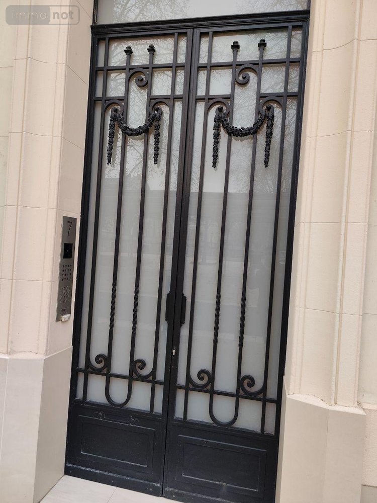 Appartement a vendre Vichy 03200 Allier 241 m2 5 pièces 1180000 euros