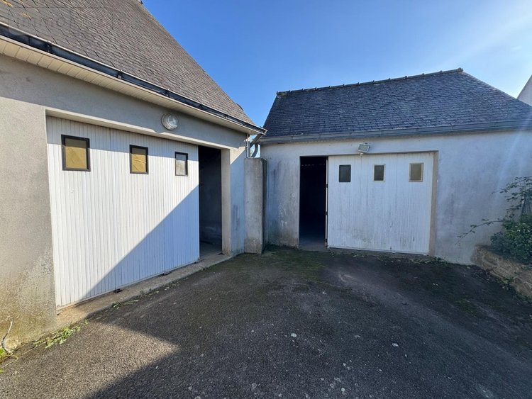 Maison a vendre Kernilis 29260 Finistère 105 m2  213925 euros