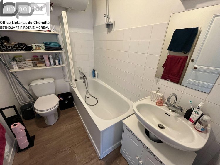 Appartement a vendre Chemillé-en-Anjou 49120 Maine-et-Loire 60 m2  189000 euros