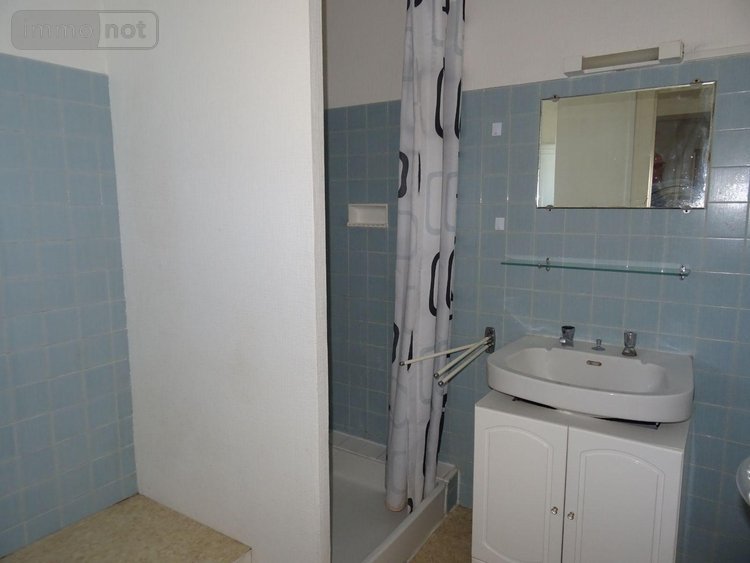 Maison a vendre Queaux 86150 Vienne 98 m2 5 pièces 79800 euros