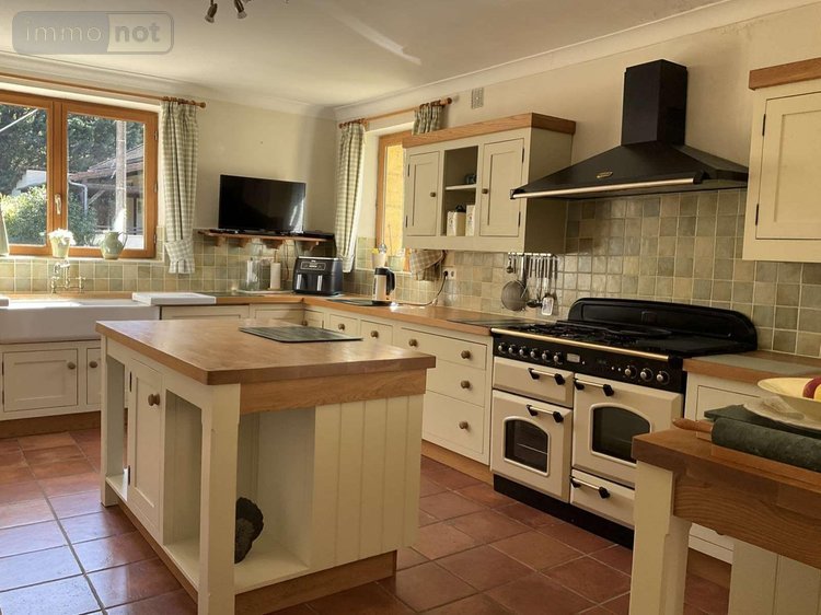 Maison a vendre Gourdon 46300 Lot 137 m2 4 pièces 342900 euros