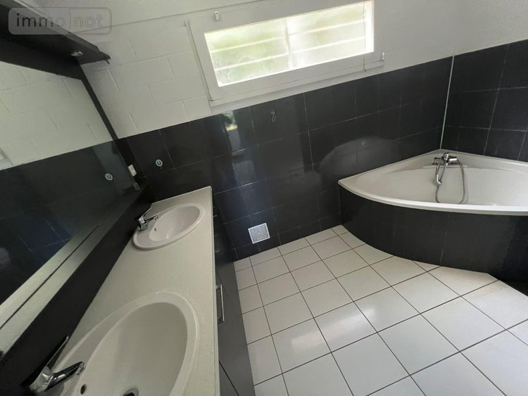 Maison a vendre La-Montagne 97417 Réunion 127 m2 4 pièces 447200 euros