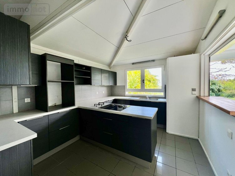 Maison a vendre La-Montagne 97417 Réunion 127 m2 4 pièces 447200 euros