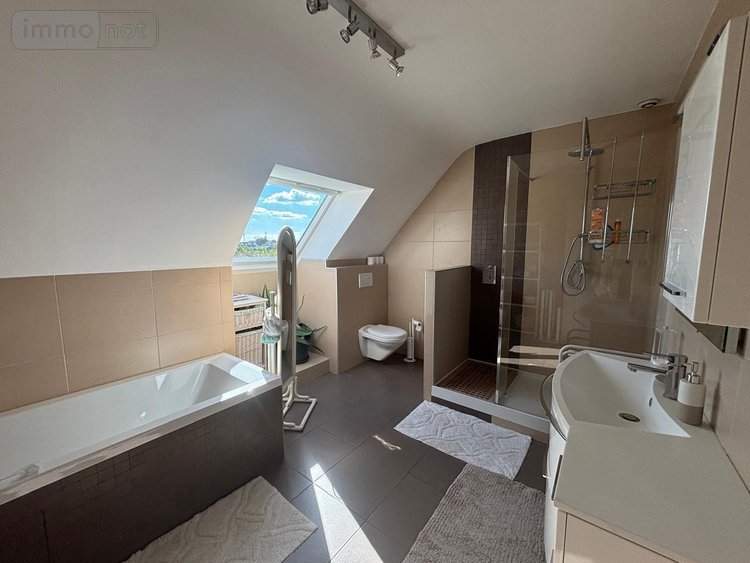 Maison a vendre Bourg-Blanc 29860 Finistère 222 m2 7 pièces 384400 euros